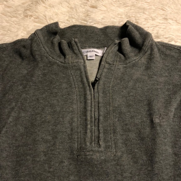 Calvin Klein light gray zip sweater/shirt XL - Picture 2 of 9